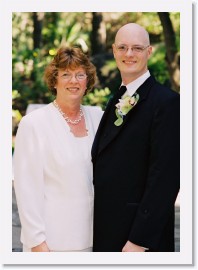 19_2613-173-25 * Kalani and his mother, Sandi Patterson * 1680 x 2383 * (939KB)