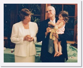 50b_2620-413-21 * George and Sandi Patterson toast the couple with flower girl (and niece) Kossette Slater * 2011 x 1609 * (1.12MB)
