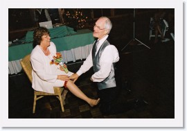 51_2622-488-24 * George and Sandi Patterson won the anniversay dance with their 38 years of marriage * 2378 x 1585 * (1.32MB)